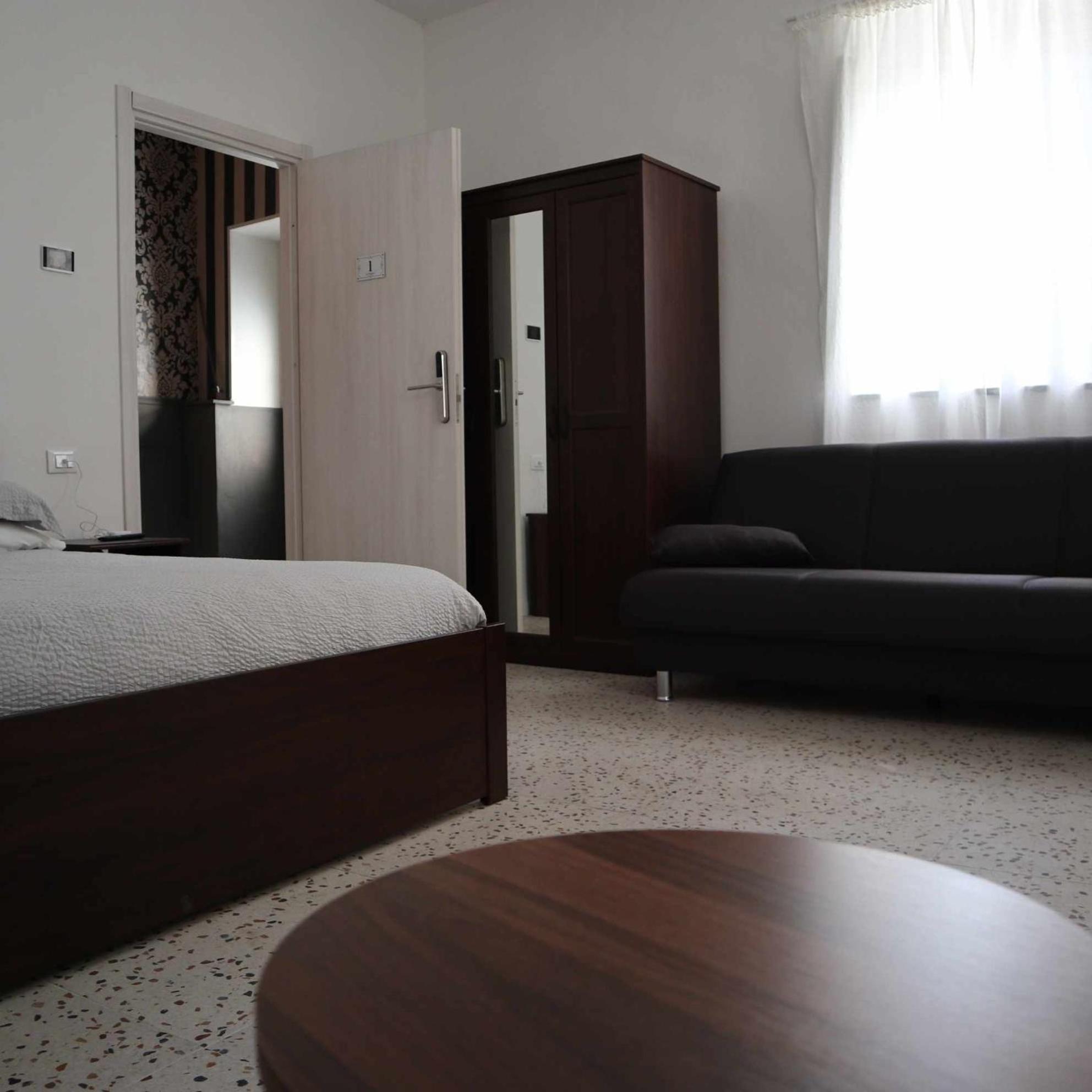 La Bolgora Guesthouse Novara Zimmer foto